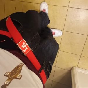 Meet your Posher, Moises